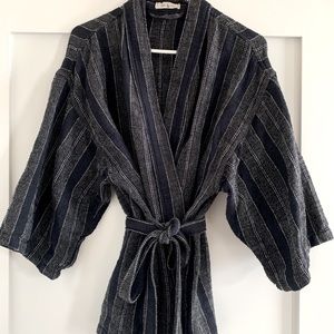 Oddbird Co. Asya Kisa-Cut Robe. size S/M